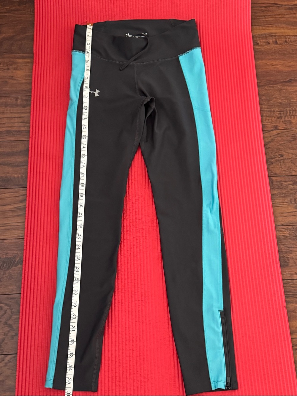 Under Armour gray and blue Leggings with Teal Side Panels